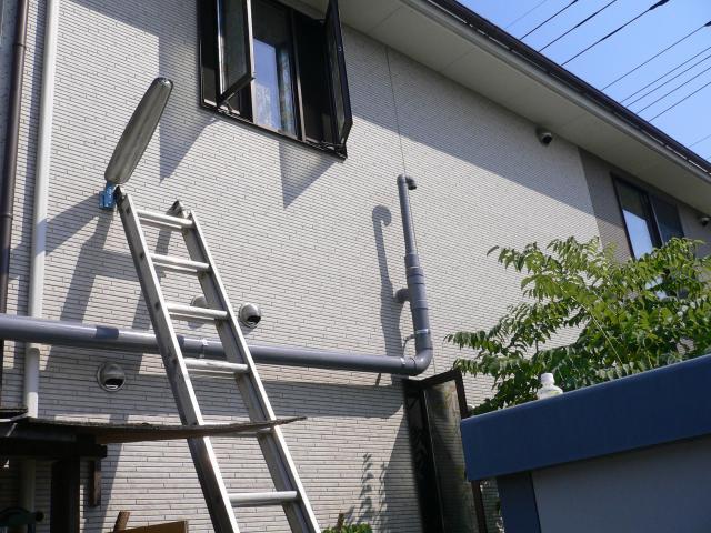 群馬館林　店舗トイレ屋外排水管